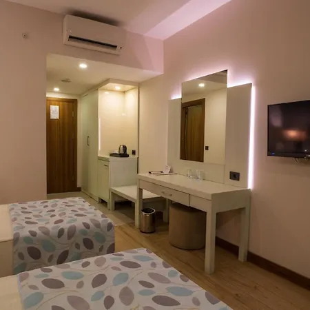 Orka Village Hisaroenue מלון 3*