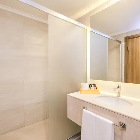 Orka Village Hisaroenue מלון פאטהיה