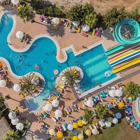 מלון Orka Village Hisaroenue 3*