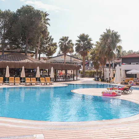 Orka Village Hisaroenue 3*