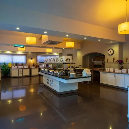 Orka Village Hisaroenue ホテル