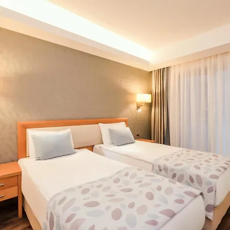 Orka Village Hisaroenue ホテル