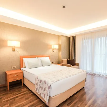 Orka Village Hisaroenue ホテル フェティエ