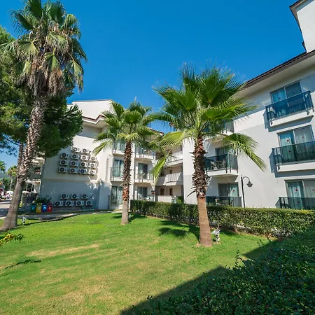 ホテル Orka Village Hisaroenue 3*